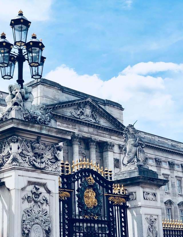 Close up of exterior of Buckingham Palace in London